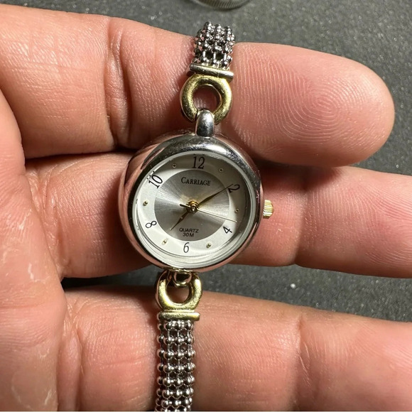 Carriage By Timex Silver Gold Tone Ladies Quartz Watch WR 30M Working - Picture 3 of 10